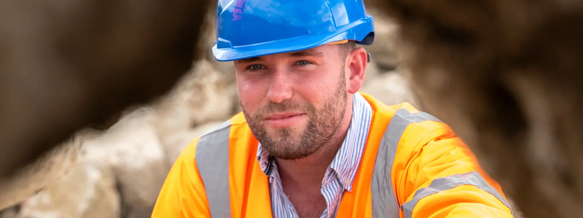 At work on site DM Bicester ENG Low Res 002 DSC0128