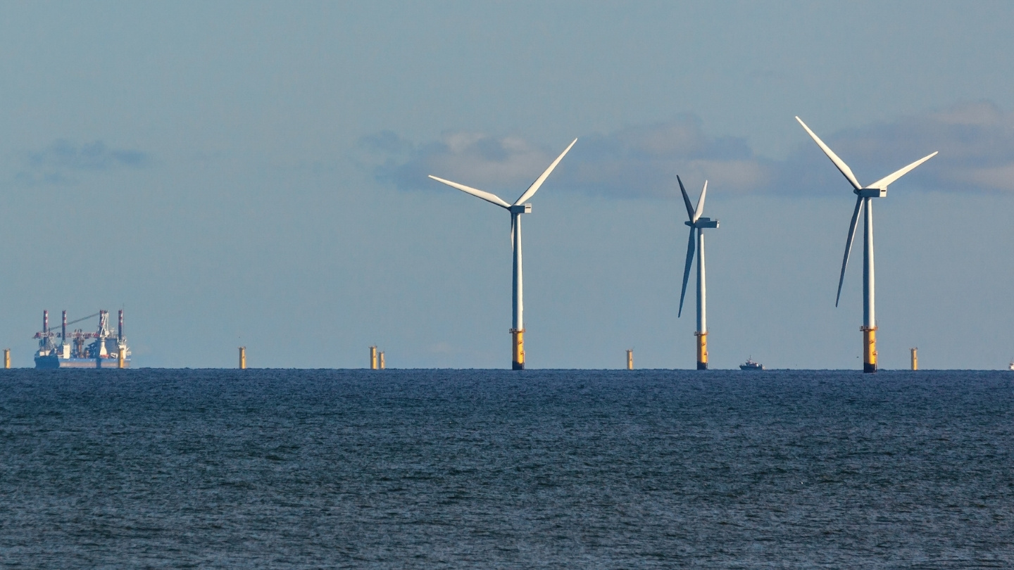 DM mona offshore view